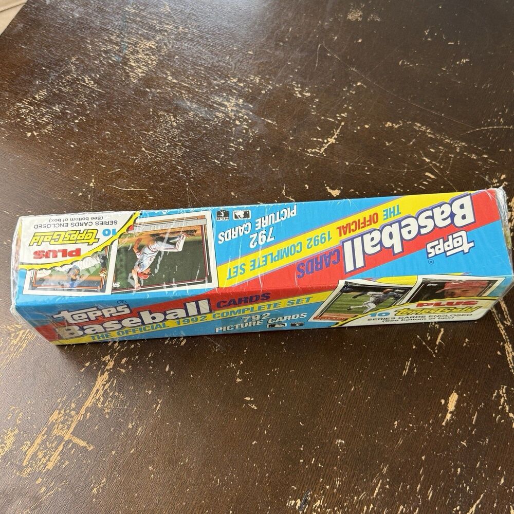 1992 Topps Series 1 & 2 MLB Baseball Complete Factory SetSealed With 10 Gold - Picture 4 of 6